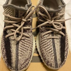 Yeezy boost zyon